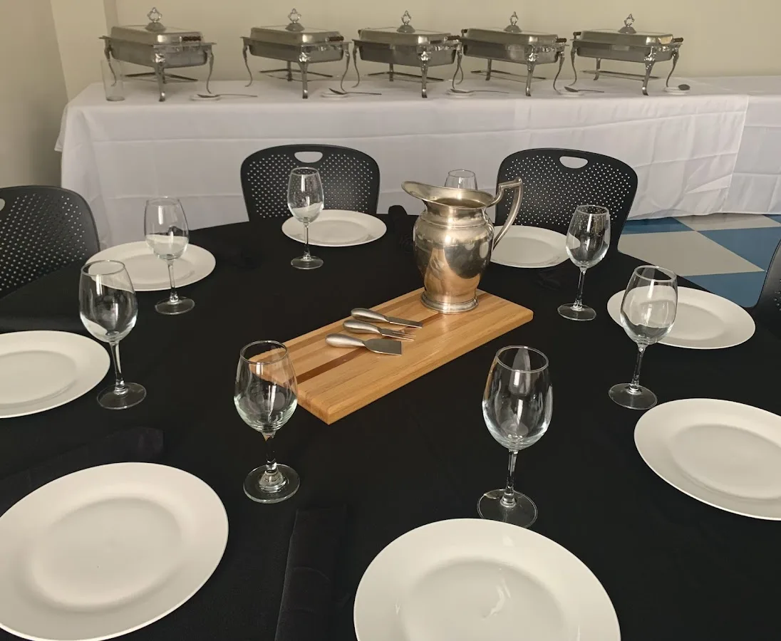 3 Guys Caterers