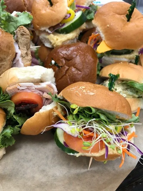 Aynie's Catering