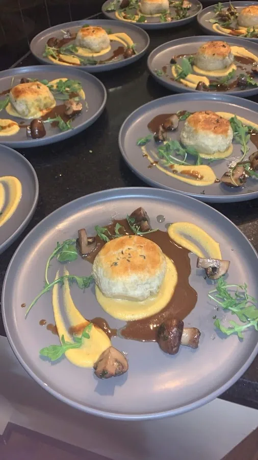 Custom Cuisine Catering LLC