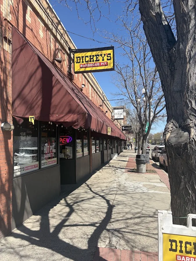 Dickey's Barbecue Pit
