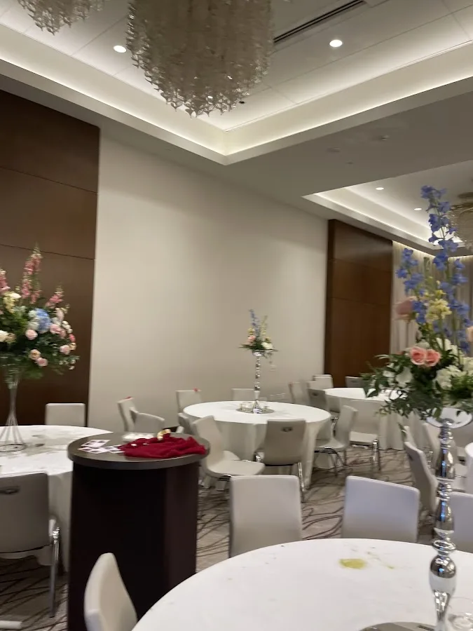 Fresh Cut Catering & Floral