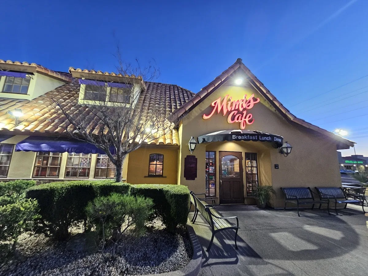 Mimi's Cafe