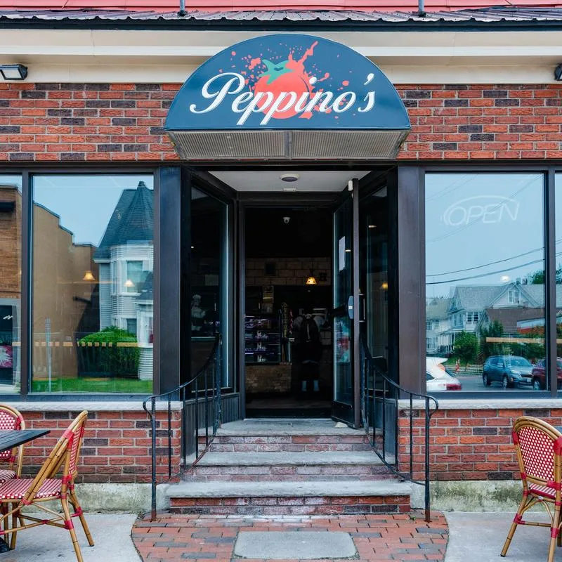 Peppino's Restaurant & Catering