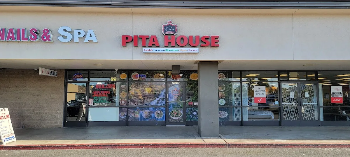 Pita House Restaurant & Catering